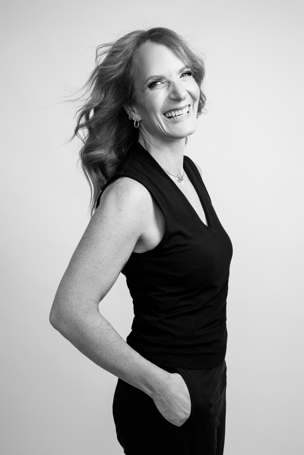 Sue, nutritionist and performance coach for high-achieving midlife women